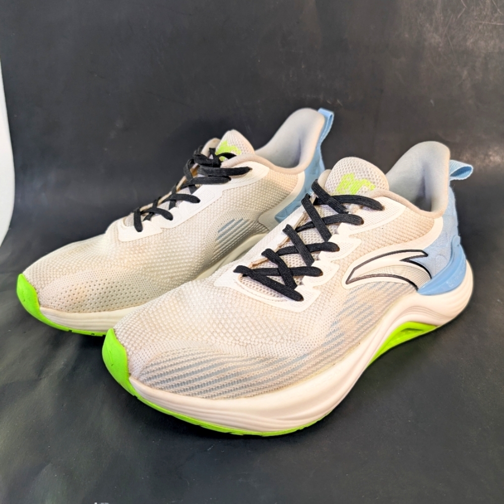 ANTA Running  A-FlashFoam 2.5 Size 8 FTY NO. S3T 812235582-8
